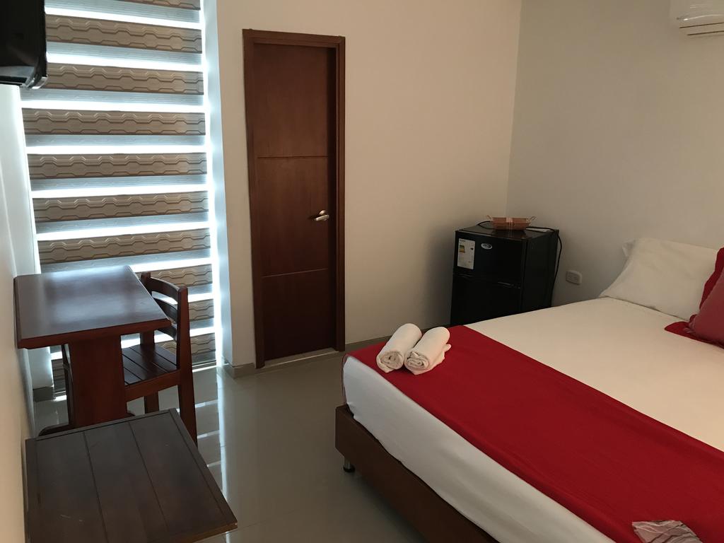 Imagen de presentación de HOTEL JUGLAR - JERSEY LIQUOR